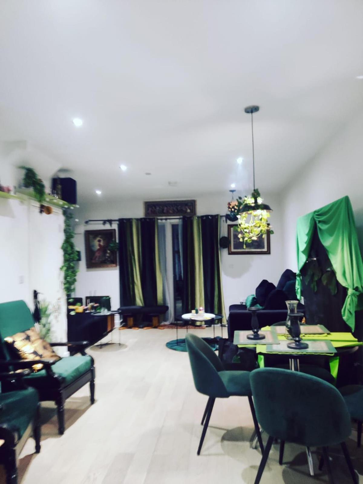 Uttsav Green - Affordable London Zone 3 - Accessible Public Transport Apartment Bagian luar foto